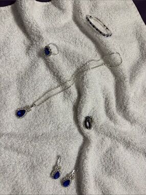 Blue Teardrop Pendant Necklace and Earring Set with two rings & a bracelet